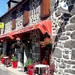 De La Poste Hotel Saint-Martin-sous-Vigouroux