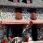 De La Poste Saint-Martin-sous-Vigouroux