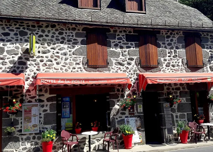 De La Poste Saint-Martin-sous-Vigouroux